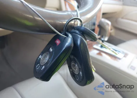 2006 Cadillac Sts from USA, damaged, VIN 1G6DC67A560137053